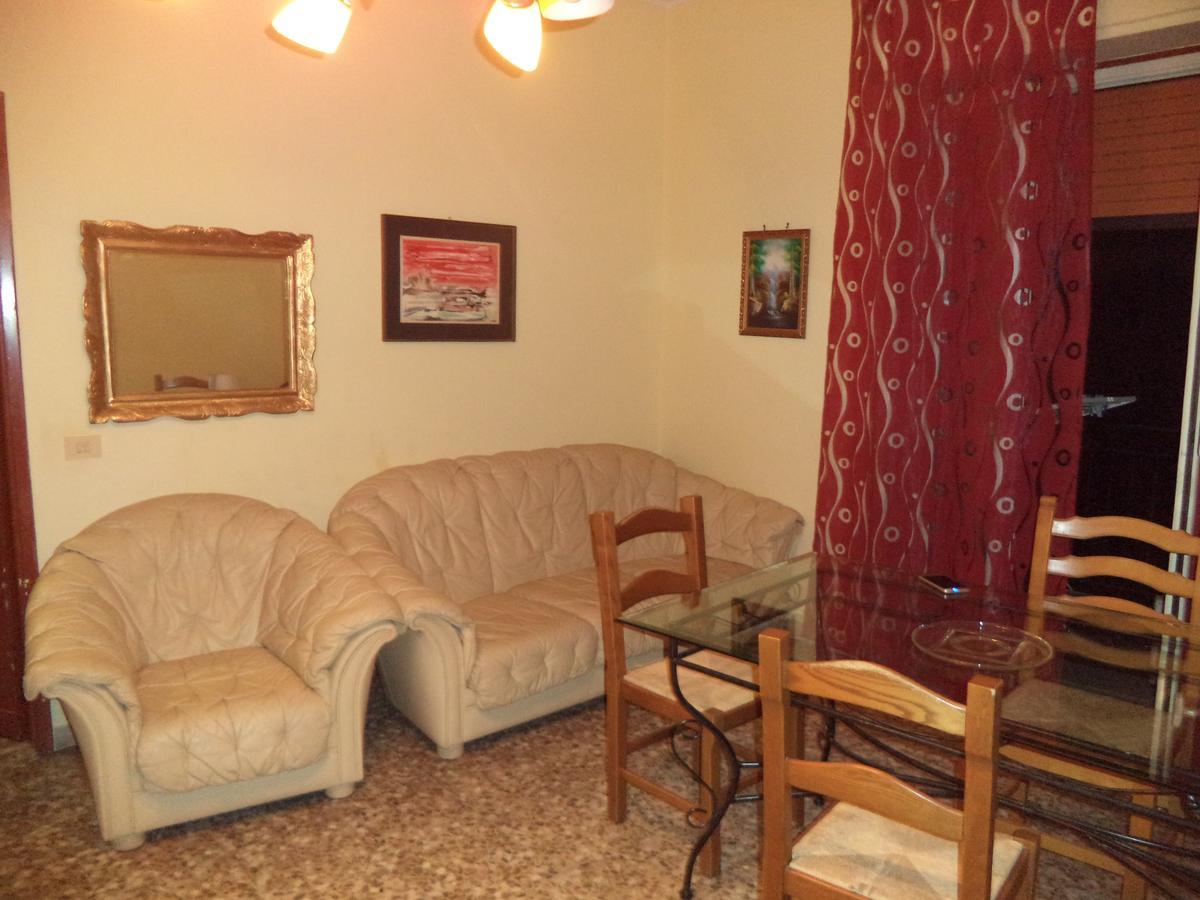 Amuni' Sicily Guest House Сиракуза Екстериор снимка