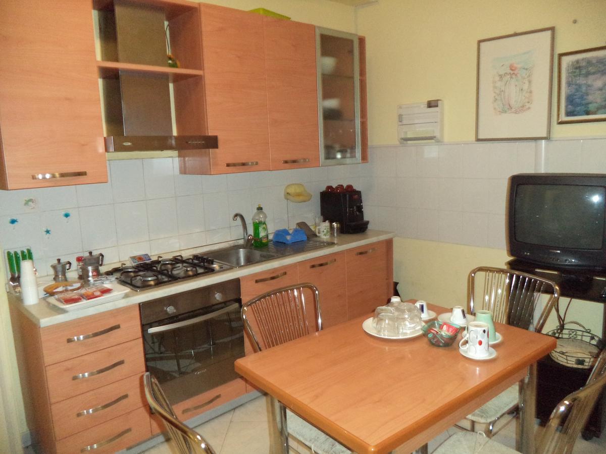 Amuni' Sicily Guest House Сиракуза Екстериор снимка