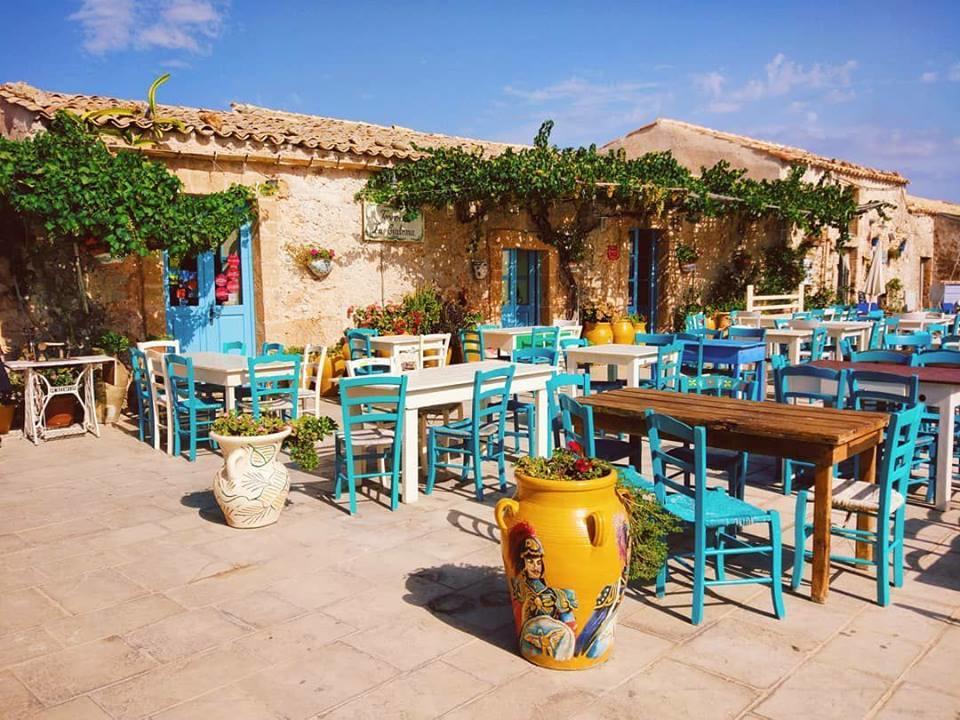 Amuni' Sicily Guest House Сиракуза Екстериор снимка