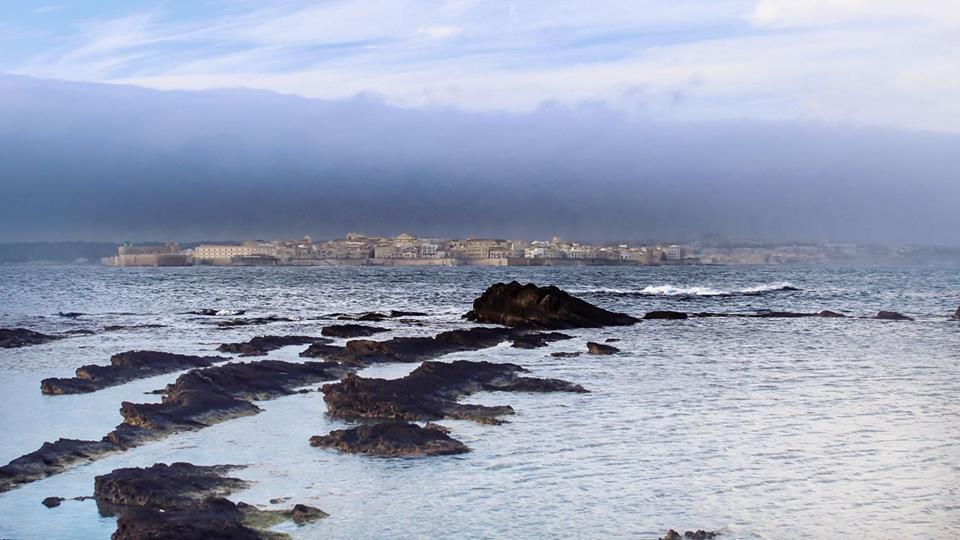 Amuni' Sicily Guest House Сиракуза Екстериор снимка