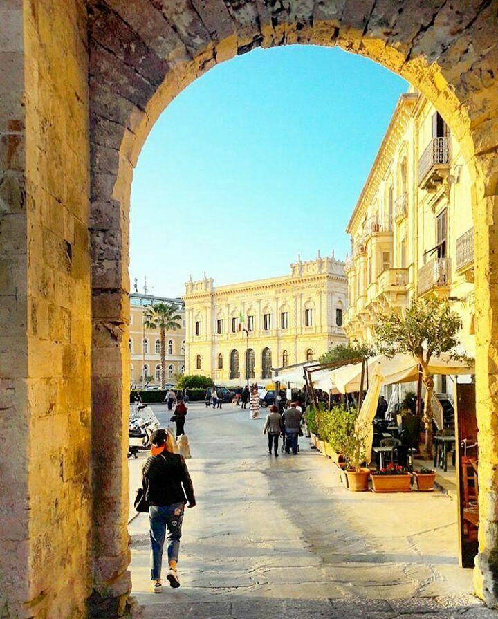 Amuni' Sicily Guest House Сиракуза Екстериор снимка