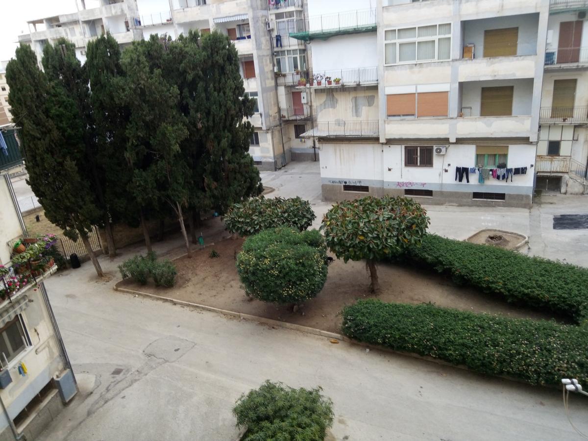 Amuni' Sicily Guest House Сиракуза Екстериор снимка