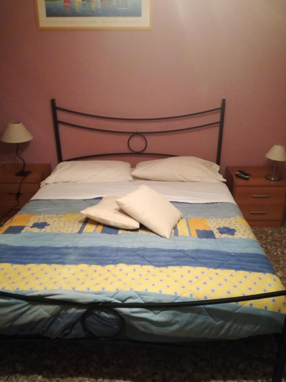 Amuni' Sicily Guest House Сиракуза Екстериор снимка